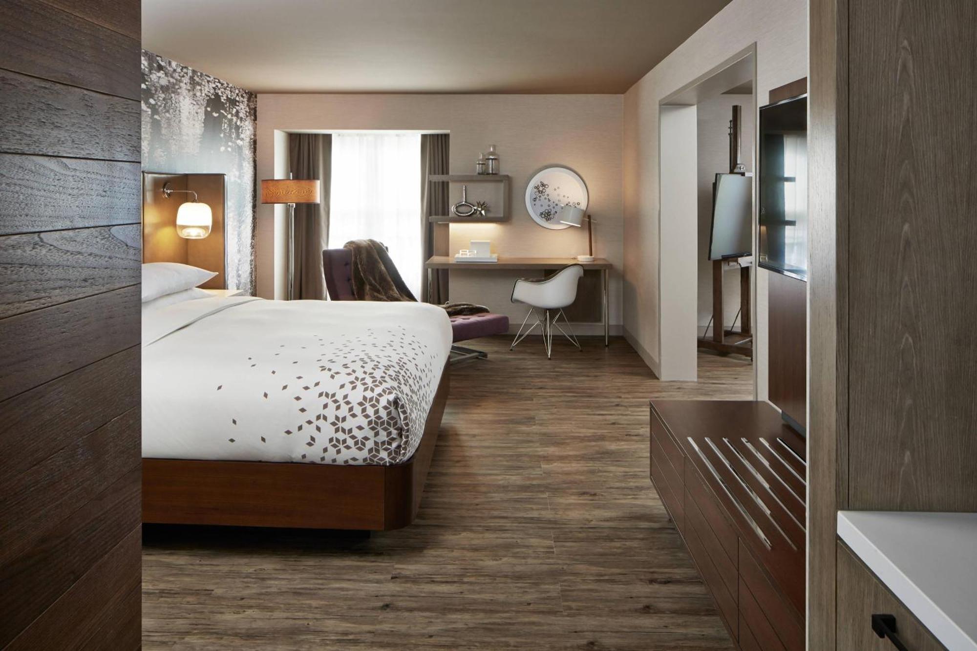 The Del Monte Lodge Renaissance Rochester Hotel&Spa Buitenkant foto